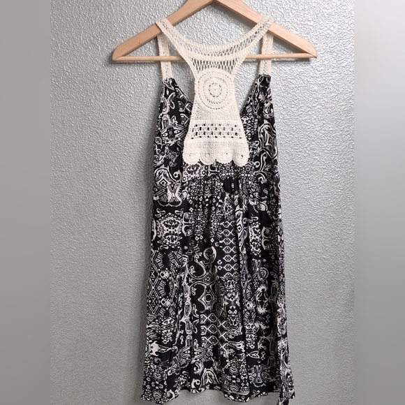 Planet Gold Black & White  Patterned Sun Dress  Size  M - Picture 10 of 11